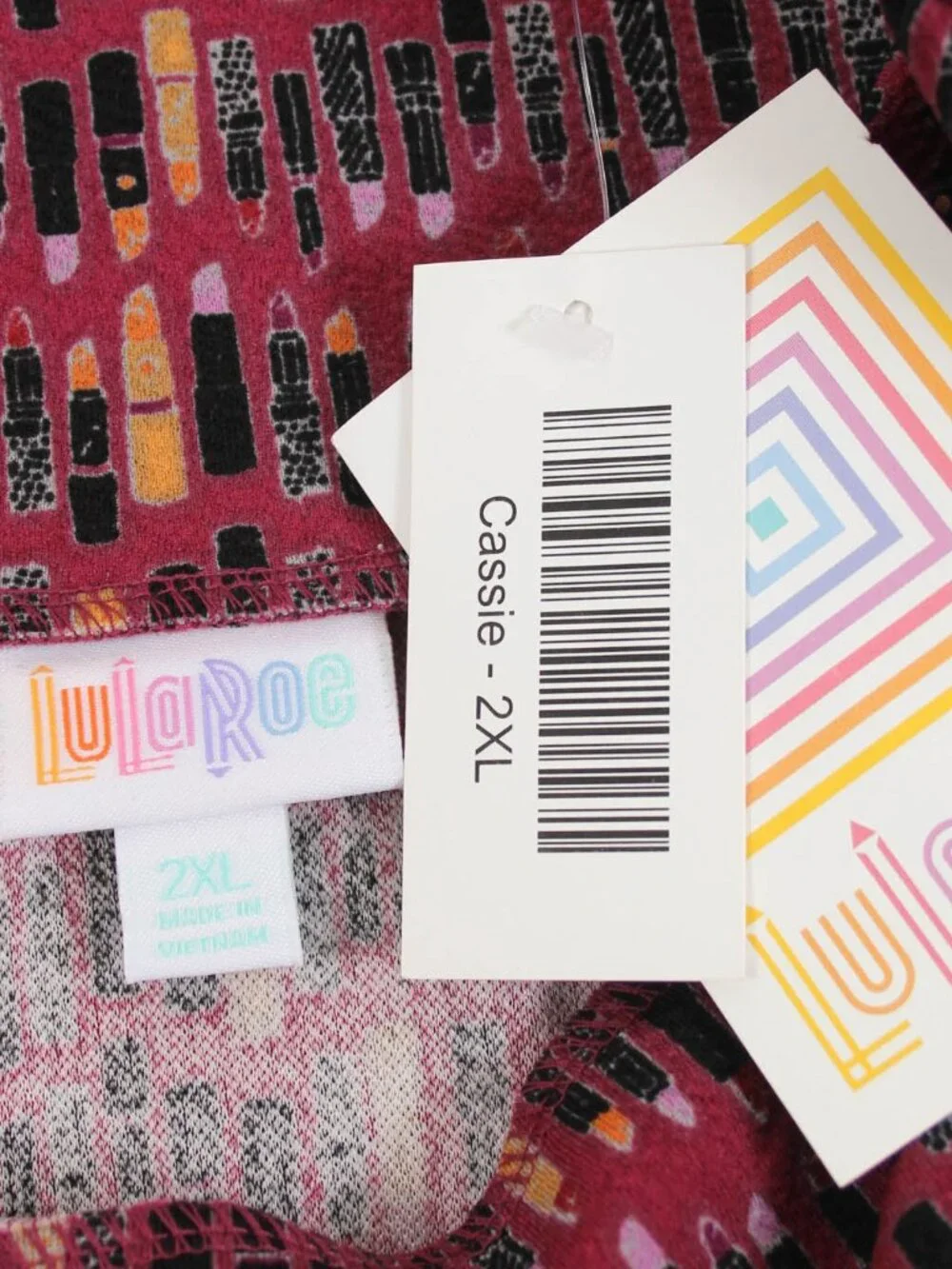 NWT LuLaRoe Cassie Pencil Skirt 2XL Lipstick Print